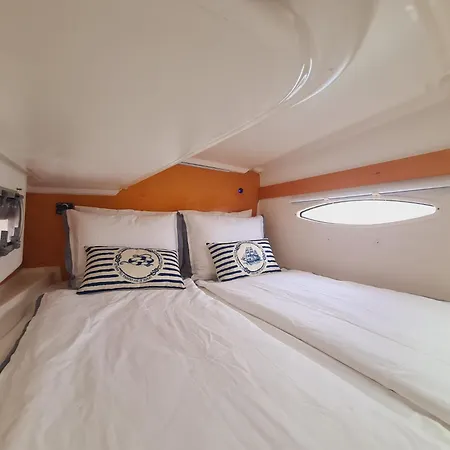 Arraial Sailors Botel *