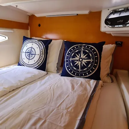 Botel Arraial Sailors Tavira